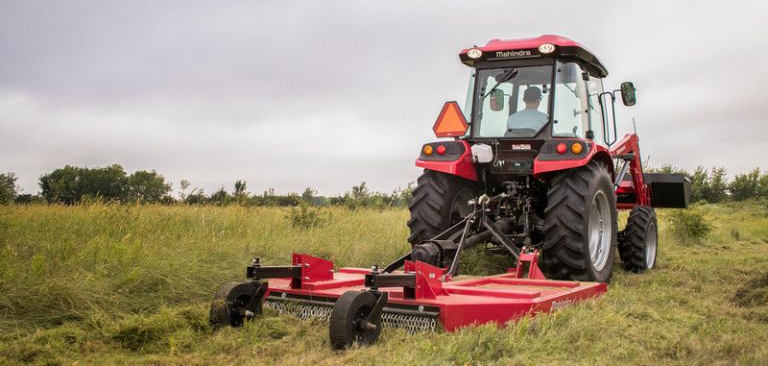 Choosing the Ideal Compact Utility Tractor A Comprehensive