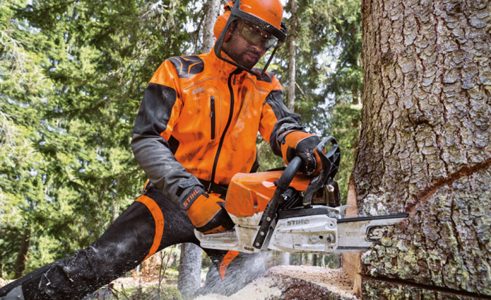 Factors to Consider When Choosing a Gas Chainsaw